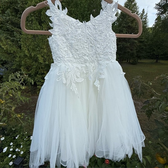 Miami Flower Girl Wedding Elegant White Lace Dress zip back full lined size 3 - Picture 1 of 16